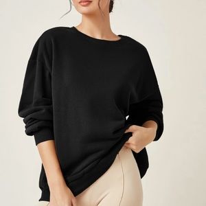 Black oversized pullover sweatshirt